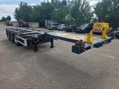 1998 Nooteboom container chassis - 3 ROR Axles - Drum Brakes - Air Suspension - Lift Axle - Twistlock - Spare Tyre - 40ft HC - 30 ft - 20 ft - 10ft — photo 3 of 15