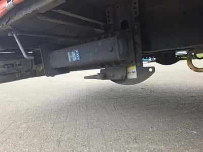 Krone 3-Axle Curtainsider Trailer - BPW - Drum Brakes - Air Suspension - 445/45 R19.5 - 39 Ton - Mega - 2015 — photo 15 of 20