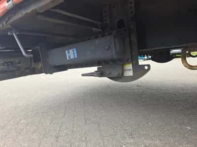 Krone 3-Axle Curtainsider Trailer - BPW - Drum Brakes - Air Suspension - 445/45 R19.5 - 39 Ton - Mega - 2015 — photo 16 of 20