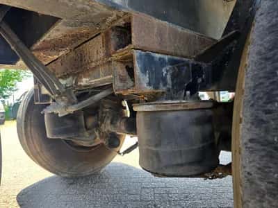 1988 Lambrecht 88 LK 27 Semi-Trailer - 2 ROR Axles - Drum Brakes - Air Suspension - Side Boards — photo 16 of 18