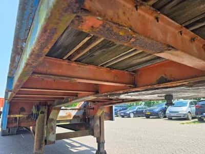 1990 Royen Low Loader - 2 Axles - BPW - Drum Brakes - Air Suspension - Twin Tyres — photo 13 of 17