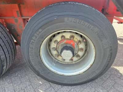 1989 LAG 0-3-39 3-Axle Container Chassis - ROR Axles - Drum Brakes - Air Suspension - Twistlock - Spare Tyre - 30 FT — photo 16 of 16