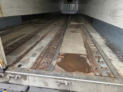 2007 H.t.f. HZO 39 Reefer Semi-Trailer - 3 BPW Axles - Disc Brakes - Air Suspension - Carrier Refrigeration Unit - Dhollandia 2000 KG Tail Lift — photo 19 of 20