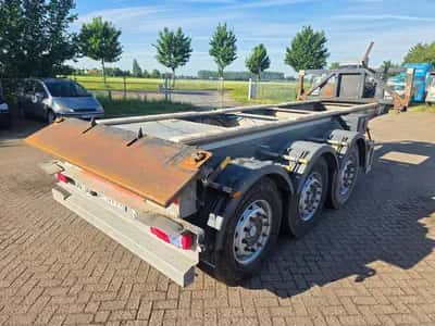 2007 Granalu 3-Axle Container Chassis - Jost Mercedes Axles - Disc Brakes - Air Suspension - Twistlock - Toolbox - 34 ton Payload - 20FT — photo 4 of 19