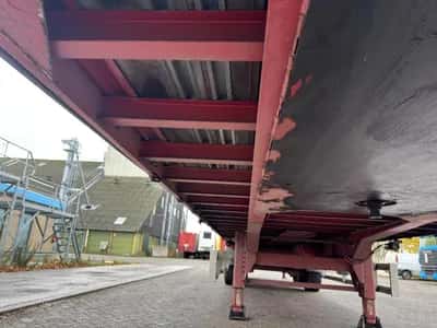 Renders ROC 12.18 NA 2-Axle Curtainsider Semi-Trailer - BPW - Disc Brakes - Air Suspension - 30 Ton - 2006 — photo 11 of 20