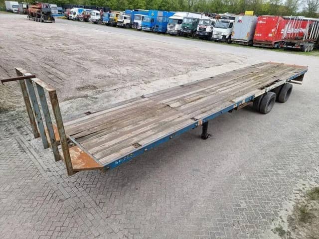 2000 Fruehauf Steel