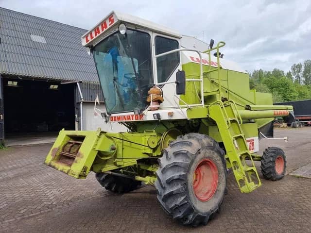 1990 Claas Dominator 68s