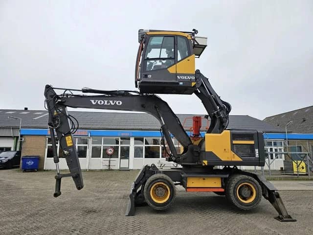2016 Volvo EW160E