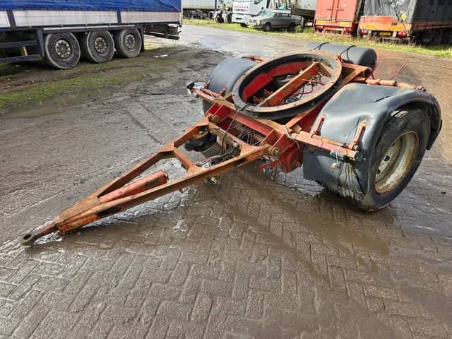 2010 Nooteboom Dolly met draaikrans