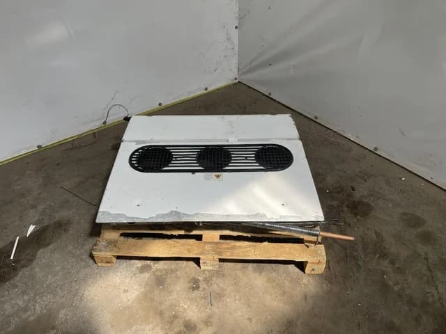 Thermo King EVAP UT-1200 S-3S evaporator unit - Koel unit onderdeel - 3 ventilatoren — photo 1 of 8