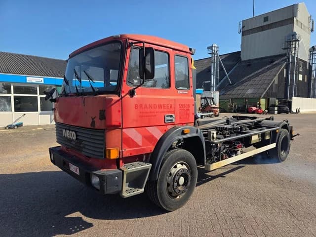 Iveco FIAT SPA TORINO - LeeBur haakarmsysteem - 4x2 — photo 1 of 20