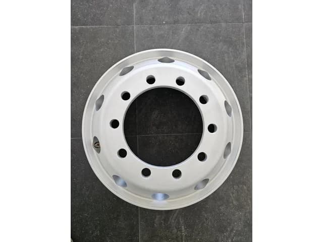 alcoa 22.5 x 9.00 (200 Pieces in stock) — photo 1 of 8