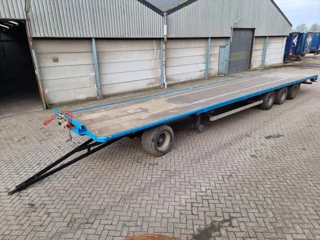 Van Hool 13.60 M LONG 1 M HIGH - SUPER SINGLE TIRES - DRUM BRAKES — photo 1 of 19