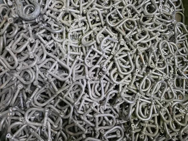 D-shackles Shackles Partij D-Sluitingen / Harpsluitingen – Verzinkt Staal – Diverse Maten – Bulk – Export — photo 1 of 3