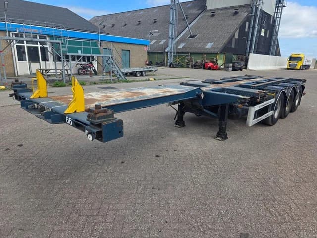 Nooteboom container chassis - 3 ROR assen - Trommelremmen - Luchtvering - Lift as - Twistlock - Reserve band - 40ft HC - 30 ft - 20 ft - 10ft — photo 1 of 15