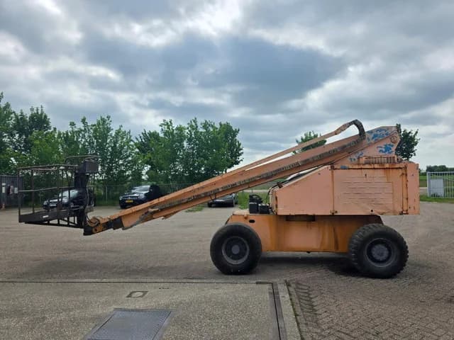 JLG Telescopische Boomlift – Hoogwerker – Diesel – Bouw & Industrie — photo 1 of 15