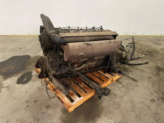 Deutz 6-cilinder lijnmotor diesel - Bosch lijn-inspuitpomp - Linde BPV-100R Hydrauliekpomp - 65 kW @ 2300 rpm