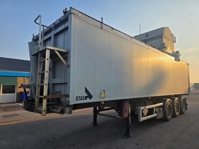 STAS 3-assige kipper - SAF assen - Schijfremmen - Luchtvering - Liftas - gereedschapskist - 38 Ton — photo 1 of 16