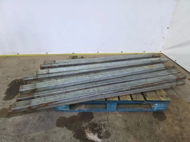 Unbranded Steel Box Profiles Partij Stalen Kokerprofielen – Rechthoekige Buizen – Constructiestaal — photo 1 of 5