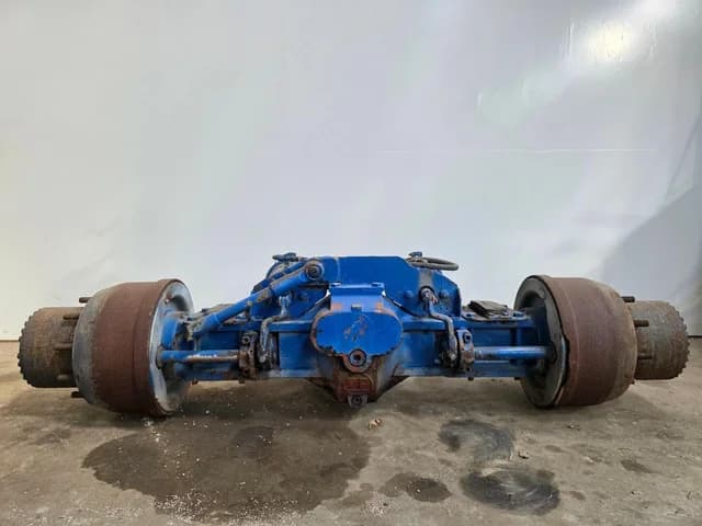 ZF Friedrichshafen Cardanas / Aangedreven Achteras – Truck – 500 kg – Heavy Duty – Driveline — photo 1 of 8