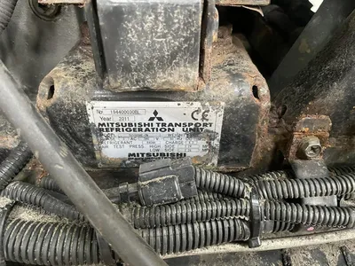 Mitsubishi TU100SAE-FX refrigeration unit - Yanmar 3TNV76-XMR 3-cilinder dieselmotor - Koelunit onderdeel — photo 11 of 14