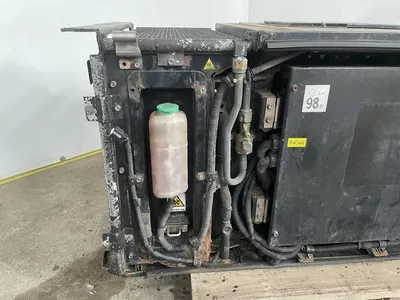 Mitsubishi TU100SAE-FX refrigeration unit - Yanmar 3TNV76-XMR 3-cilinder dieselmotor - Koelunit onderdeel — photo 14 of 14