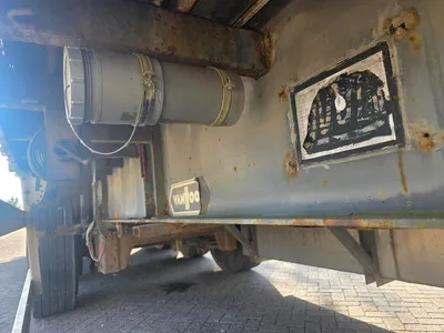 Van Hool 3-assige platte oplegger - BPW assen - Trommelremmen - Luchtvering - Gereedschapskist - 39 Ton — photo 13 of 18