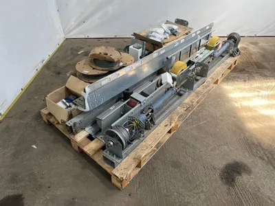 ThyssenKrupp gearless liftmachine (PMC145M202) - Warner elektromagnetische rem Speed governor (snelheidsbegrenzer SG-200) - Complete deuroperator/rol — photo 1 of 20