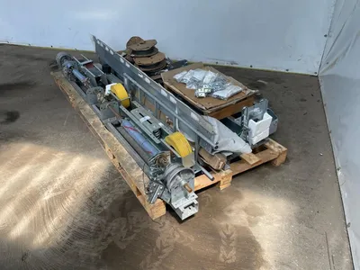 ThyssenKrupp gearless liftmachine (PMC145M202) - Warner elektromagnetische rem Speed governor (snelheidsbegrenzer SG-200) - Complete deuroperator/rol — photo 3 of 20