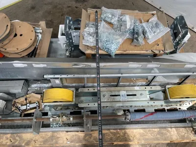 ThyssenKrupp gearless liftmachine (PMC145M202) - Warner elektromagnetische rem Speed governor (snelheidsbegrenzer SG-200) - Complete deuroperator/rol — photo 13 of 20
