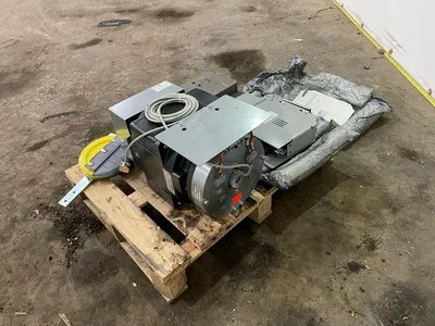 ThyssenKrupp gearless liftmachine (PMC145M202) - Warner elektromagnetische rem Speed governor (snelheidsbegrenzer SG-200) - Complete deuroperator/rol — photo 17 of 20