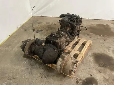 Toyota 4-cilinder dieselmotor compleet - Handgeschakelde versnellingsbak - Achteras - Zexel inspuitpomp — photo 2 of 13