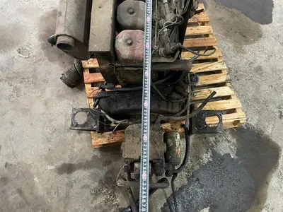 Deutz 6-cilinder lijnmotor diesel - Bosch lijn-inspuitpomp - Linde BPV-100R Hydrauliekpomp - 65 kW @ 2300 rpm — photo 15 of 16