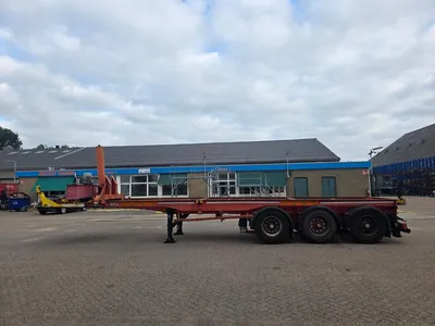 Format 3 assige containerchassis - SAF assen - Trommelremmen - Luchtvering - Twistlock - 20 ft - 30 ft — photo 8 of 15