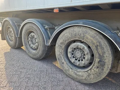 STAS 3-assige kipper - SAF assen - Schijfremmen - Luchtvering - Liftas - gereedschapskist - 38 Ton — photo 15 of 16
