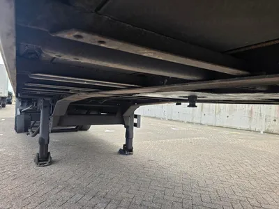 Kögel BPW - Drum 3-assige geslotenbak oplegger - BPW assen - Trommelremmen - Luchtvering — photo 16 of 20