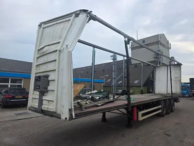 Fruehauf SAF - Disc 3-assige oplegger - SAF assen - Schijfremmen - Luchtevering - 2019 — photo 1 of 18