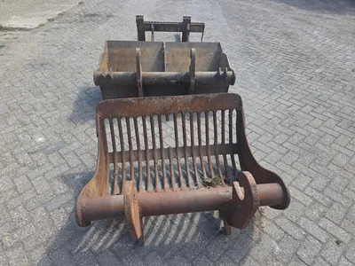 CW 30 Connection Puin-/Sorteerbak - Graafbak - Palletvork - Stalen uitvoering — photo 16 of 17