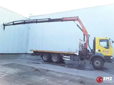 2002 Renault Kerax 370 Flatbed truck with crane — photo 3 of 5