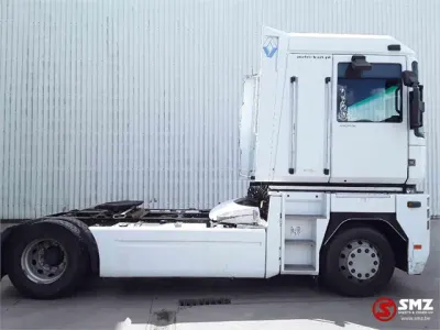 2007 Renault Magnum 480 Tractor unit — photo 4 of 5
