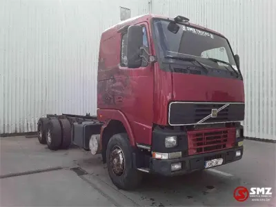 1999 Volvo FH 16 470 Chassis truck — photo 1 of 5