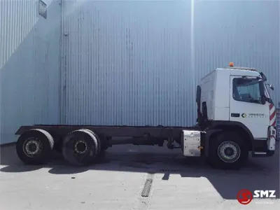 2009 Volvo FM Open laadbak — photo 4 of 5