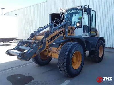 2012 Liebherr 514 Wiellader — photo 2 of 5