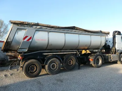2017 Schwarzmüller SK — photo 2 of 11