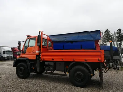 2007 Mercedes-Benz U500 — photo 8 of 10
