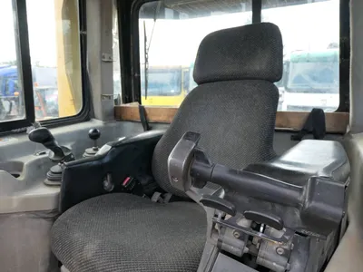 2006 Caterpillar D6R — photo 8 of 10