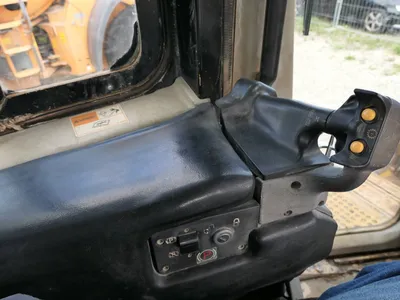 2006 Caterpillar D6R — photo 9 of 10