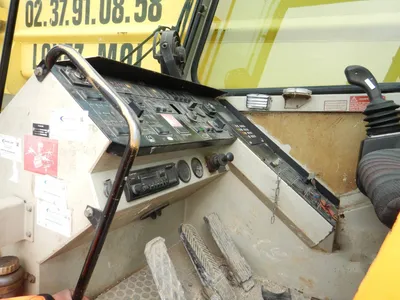 1997 Tadano Faun RTF 40-3 — photo 11 of 12