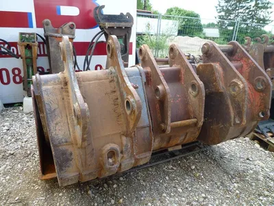 2006 Komatsu 20 T — photo 1 of 4