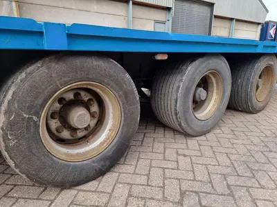 Van Hool 13.60 M LONG 1 M HIGH - SUPER SINGLE TIRES - DRUM BRAKES — photo 12 of 19